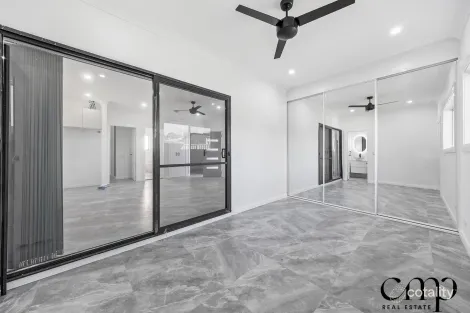 Property photo of 35 Bocking Avenue Bradbury NSW 2560