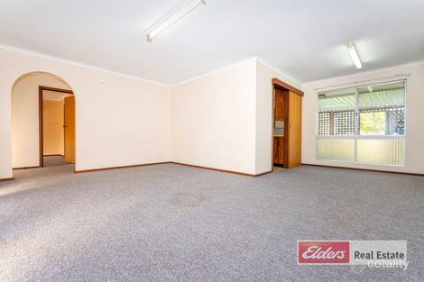 Property photo of 5 Curringa Court Yakamia WA 6330