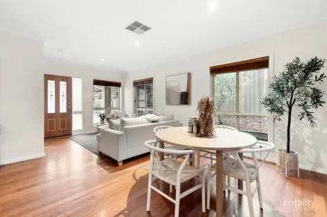 Property photo of 2/293 Springvale Road Nunawading VIC 3131