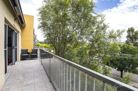 Property photo of 15/42-50 Napier Crescent Essendon VIC 3040