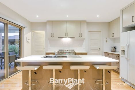 Property photo of 6 Grattan Way Pakenham VIC 3810