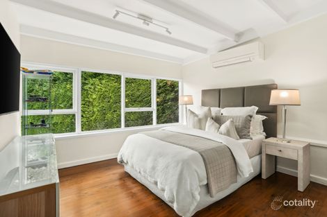 Property photo of 17 Glenroy Avenue Middle Cove NSW 2068