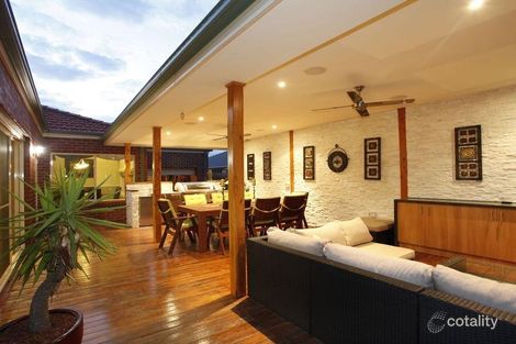 Property photo of 14 Nightingale Crescent Berwick VIC 3806