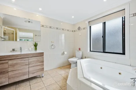 Property photo of 57A Ollier Crescent Prospect NSW 2148