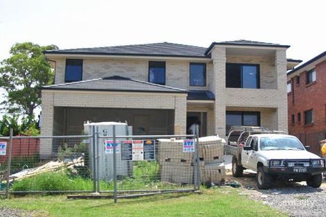 17 Oxlade St, Warrawong, NSW 2502