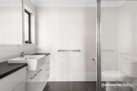 Property photo of 21 Howard Street Yarrabilba QLD 4207