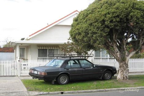 16 Camden Rd, Hughesdale, VIC 3166