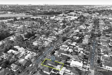 Property photo of 100 Juno Parade Greenacre NSW 2190