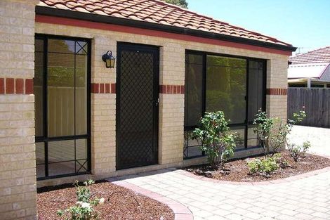 Property photo of 2/107 Birkett Street Bedford WA 6052
