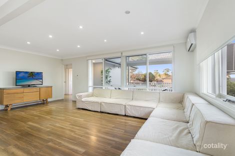 Property photo of 8 Colonial Place Casula NSW 2170