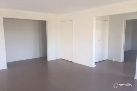 Property photo of 70 Bradman Boulevard Traralgon VIC 3844