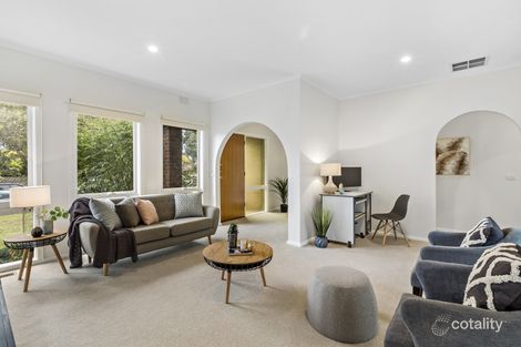Property photo of 30 Quarrion Drive Carrum Downs VIC 3201
