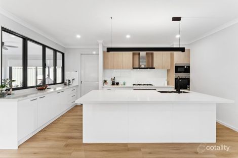 Property photo of 8 Polkinghorne View Lucas VIC 3350
