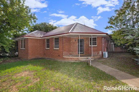 71 Bourke St, Turvey Park, NSW 2650