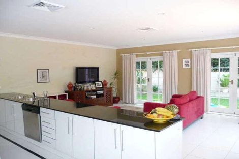 Property photo of 10 Ryrie Avenue Forestville NSW 2087