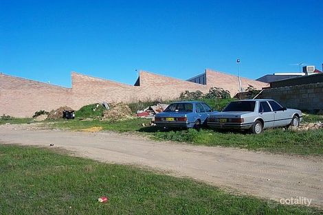 11 Strang Ct, Beaconsfield, WA 6162