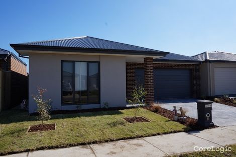 Property photo of 21 Mitta Mitta Street Clyde North VIC 3978