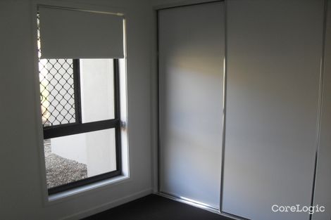 Property photo of 6 Steel Street Nikenbah QLD 4655