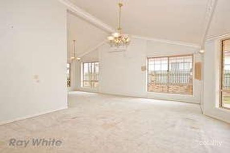 Property photo of 5 Jacaranda Close Sinnamon Park QLD 4073