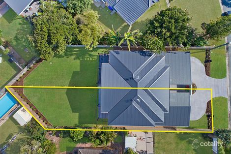 Property photo of 2/14 Ilaroo Crescent Warana QLD 4575