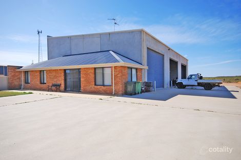 9 Zircon St, Jurien Bay, WA 6516