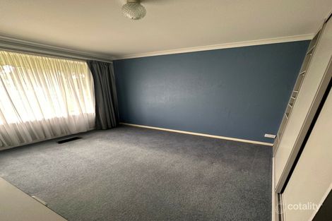 Property photo of 12 Kinnoul Avenue Keysborough VIC 3173