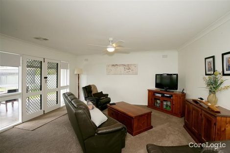 Property photo of 19 Lake Street Lake Albert NSW 2650
