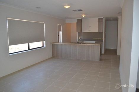 Property photo of 52 Elmtree Crescent Clyde North VIC 3978