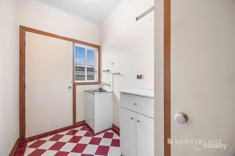 Property photo of 13 Robertson Drive Alfredton VIC 3350