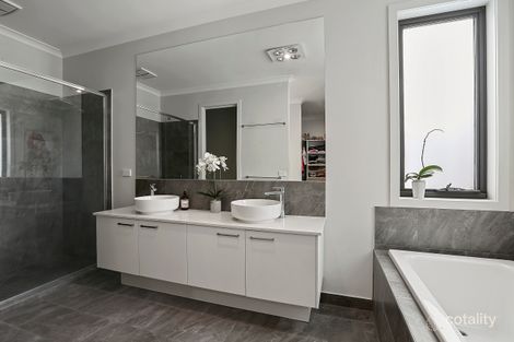 Property photo of 47 Newfields Drive Drysdale VIC 3222