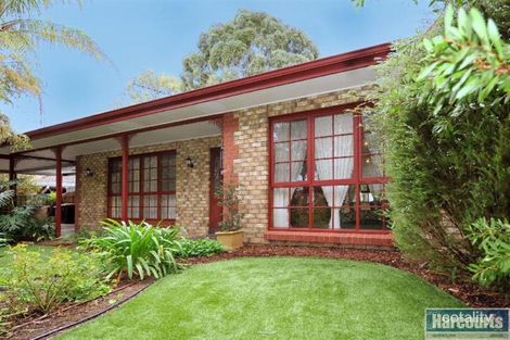 Property photo of 30 Horseshoe Drive Aberfoyle Park SA 5159
