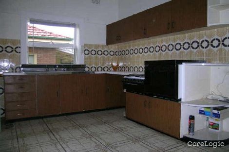 Property photo of 19 Duke Avenue Rodd Point NSW 2046