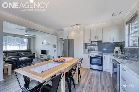 Property photo of 15 Pettit Street Warragul VIC 3820