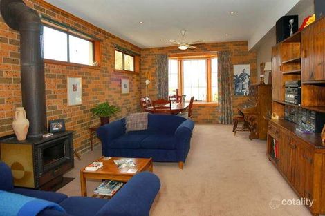 Property photo of 4 Rivett Crescent Mulgrave VIC 3170