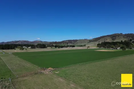Property photo of 255A Mathews Lane Bungendore NSW 2621