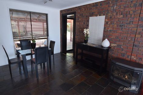 Property photo of 17 Maple Avenue Aberfoyle Park SA 5159