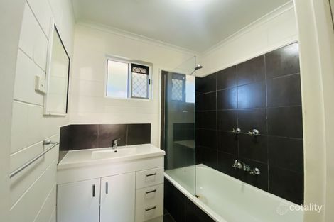Property photo of 1/19 Lorraine Court Andergrove QLD 4740