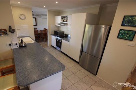 Property photo of 3 Aster Close Cameron Park NSW 2285