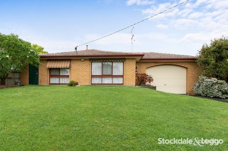 2 Mclean Ave, Churchill, VIC 3842