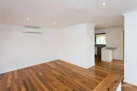 Property photo of 6 Minerva Way Carine WA 6020