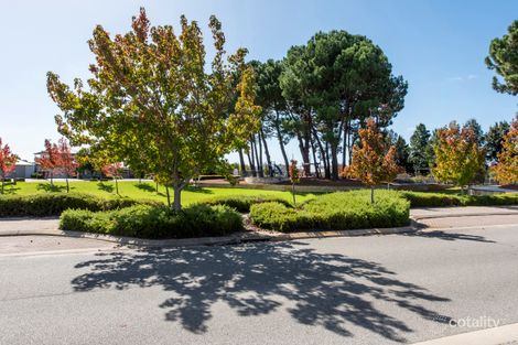 Property photo of 10 Diamond Gardens Wellard WA 6170