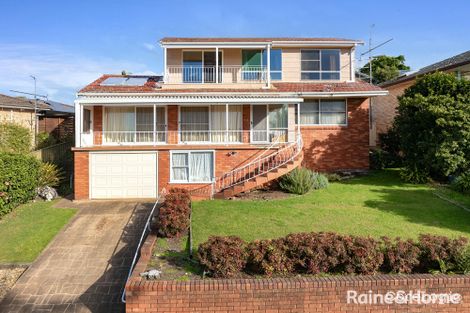 Property photo of 9 Golfers Parade Kiama Downs NSW 2533