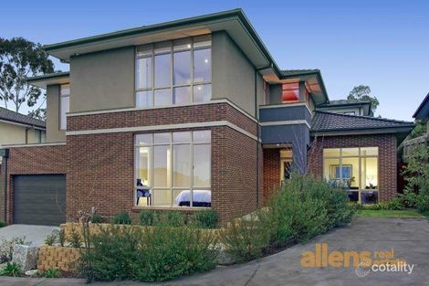 Property photo of 4 Vaucluse Court Donvale VIC 3111