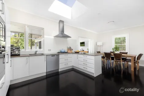 Property photo of 10 Fern Avenue Wahroonga NSW 2076