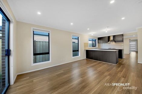 Property photo of 3 Pelham Drive Clyde VIC 3978