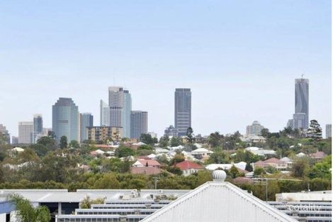 1/39 Ninth Ave, Coorparoo, QLD 4151