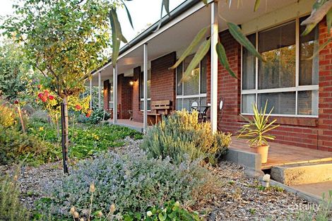 Property photo of 6 Fawcett Drive Lake Wyangan NSW 2680