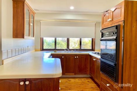 Property photo of 6 Miranda Place Rosemeadow NSW 2560