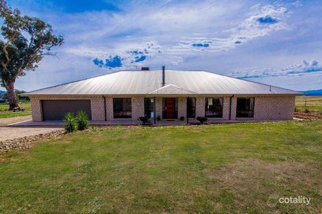 Property photo of 79 Alexandra Way Table Top NSW 2640