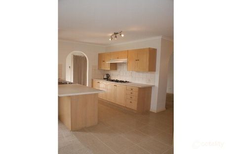 Property photo of 2/29 Ivanhoe Street Glen Waverley VIC 3150